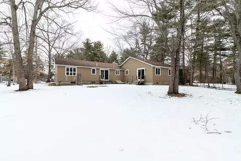 1 Cedar Cir, Townsend, MA 01469 photo 4