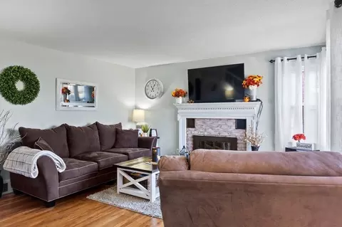 83 Pennsylvania Ave, Springfield, MA 01118 photo 5
