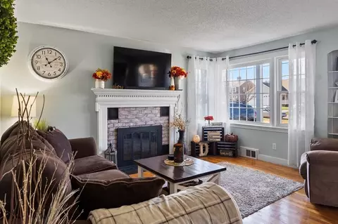 83 Pennsylvania Ave, Springfield, MA 01118 photo 6