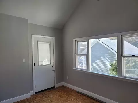 1114 Elsbree St, Fall River, MA 02720 photo 17