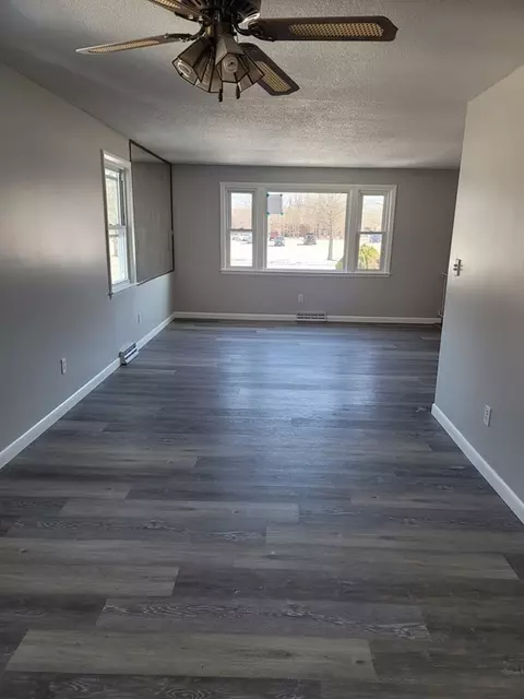 1114 Elsbree St, Fall River, MA 02720 photo 12