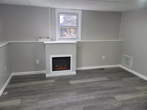 1114 Elsbree St, Fall River, MA 02720 photo 18
