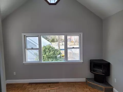 1114 Elsbree St, Fall River, MA 02720 photo 14