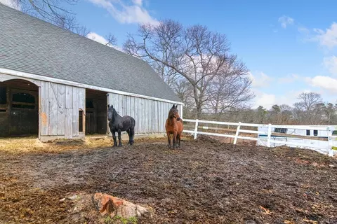 2051 Main St, Barnstable, MA 02668 photo 22
