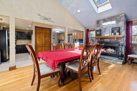 41 Main St, Saugus, MA 01906 photo 3