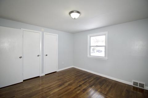 61 Suzanne St, Springfield, MA 01104 photo 14