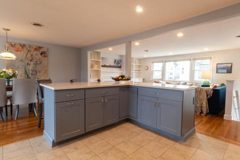43 Glover Rd, Needham, MA 02494 photo 9