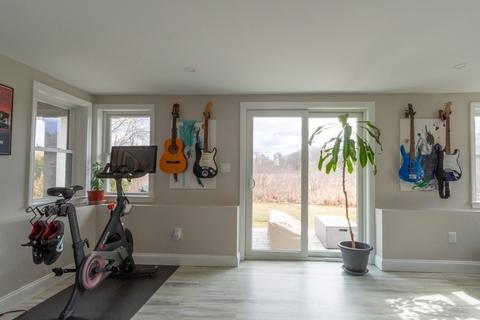 43 Glover Rd, Needham, MA 02494 photo 18