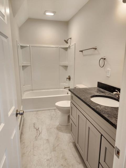 598 Hapgood St, Athol, MA 01331 photo 8