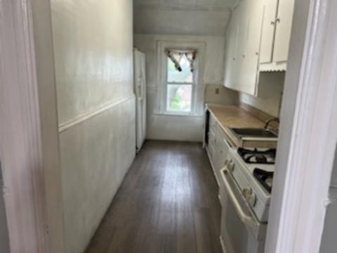 240 Elm St, Woonsocket, RI 02895 photo 5