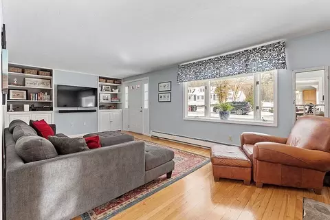 8 Orchard Dr, Acton, MA 01720 photo 6
