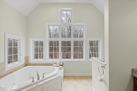 33 Dairy Dr, Upton, MA 01568 photo 25