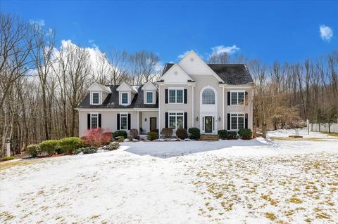 33 Dairy Dr, Upton, MA 01568 photo 1