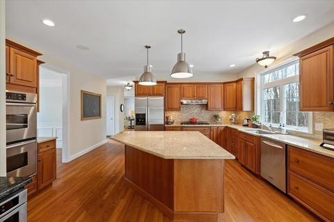 33 Dairy Dr, Upton, MA 01568 photo 11