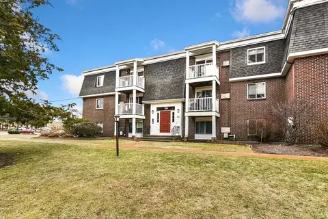 53 Will Dr #140, Canton, MA 02021 photo 1