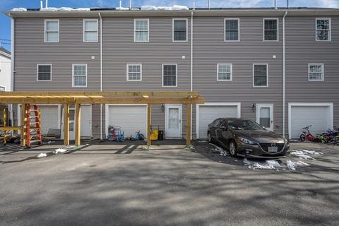 7 S Maxwell Ct, Worcester, MA 01607 photo 17