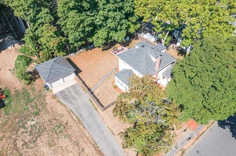 7 Perkins Ave, Reading, MA 01867 photo 2