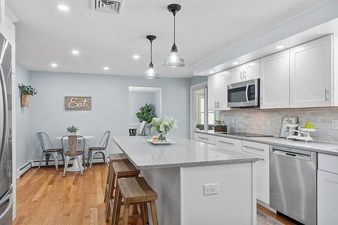 7 Gavin Cir, Andover, MA 01810 photo 12