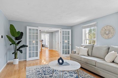 7 Gavin Cir, Andover, MA 01810 photo 6