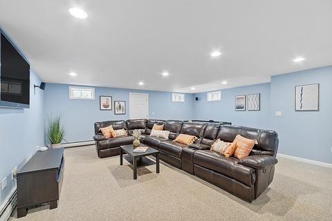 7 Gavin Cir, Andover, MA 01810 photo 35
