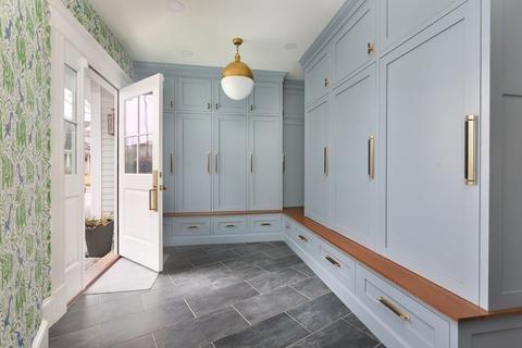 2 Merrill St, Hingham, MA 02043 photo 11