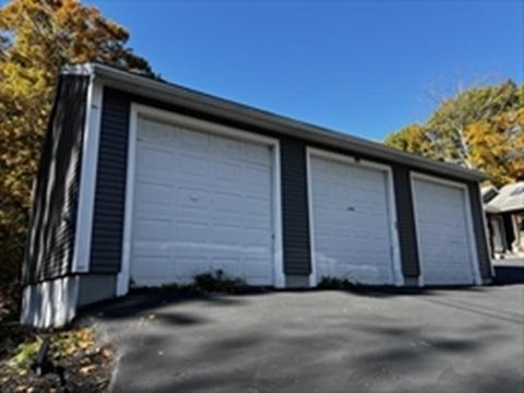 15 Douglas Rd, Webster, MA 01570 photo 2