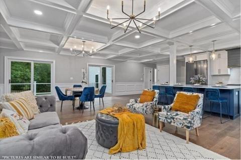 67 Everett St, Natick, MA 01760 photo 8