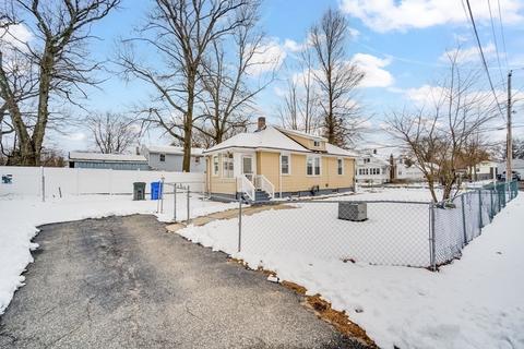35 Stuart St, Springfield, MA 01119 photo 33
