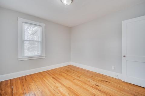 35 Stuart St, Springfield, MA 01119 photo 27