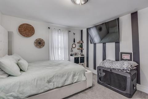 616 Armory St, Springfield, MA 01104 photo 23