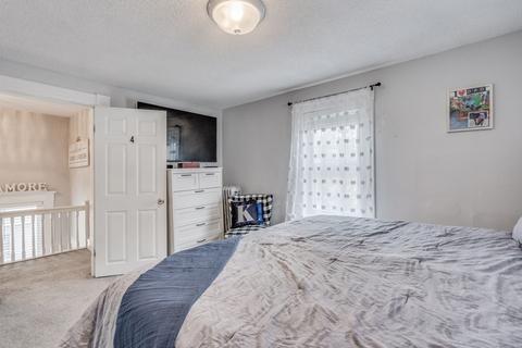 616 Armory St, Springfield, MA 01104 photo 19