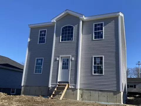 297 Chavenson St, Fall River, MA 02723 photo 1