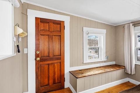 29 Grove Ave, Hingham, MA 02043 photo 4