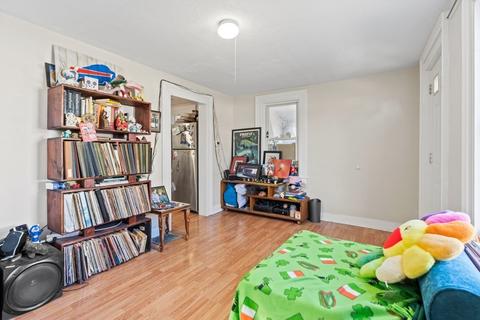 30 Mazarin St, Springfield, MA 01151 photo 9