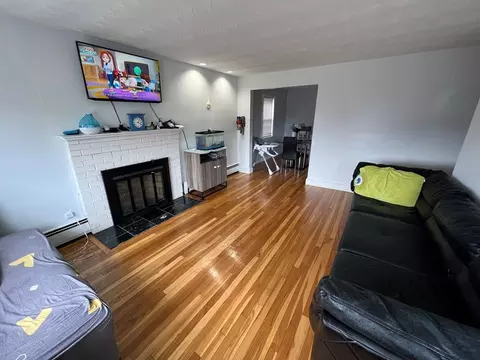 32 Devine Rd, Randolph, MA 02368 photo 3