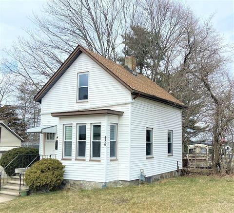 486 Snell St, Fall River, MA 02721 photo 1