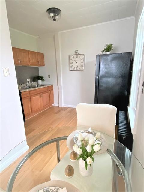 486 Snell St, Fall River, MA 02721 photo 6