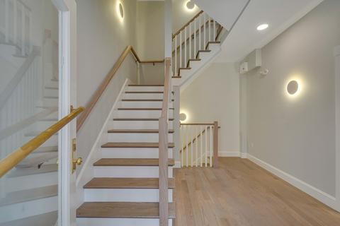 15 Euston St #2, Brookline, MA 02446 photo 7