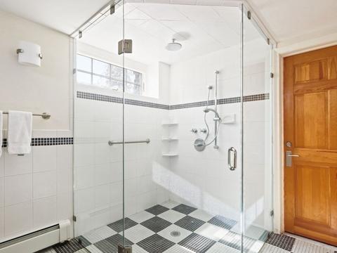 105 Haven St, Dover, MA 02030 photo 34