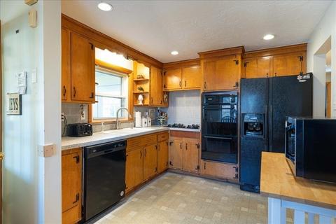 34 Anthony Rd, Franklin, MA 02038 photo 9