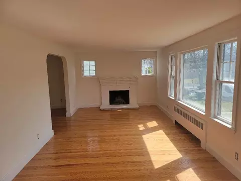 88 Pine Hill Rd, Dedham, MA 02026 photo 3