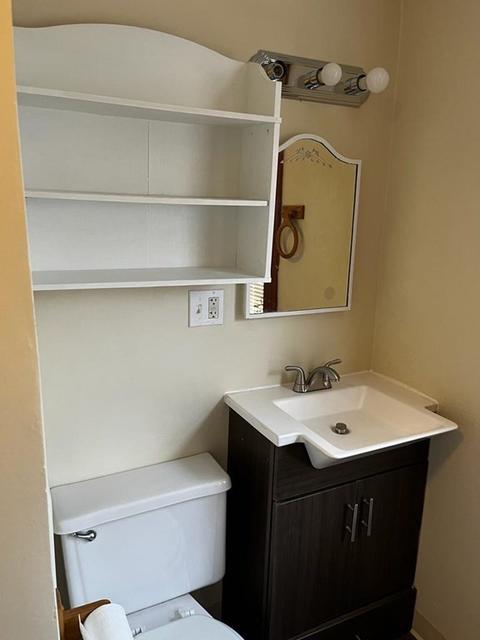 3 Day St, Webster, MA 01570 photo 9
