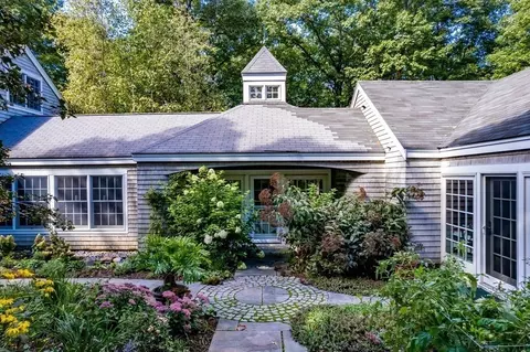 18 S Shaker Rd, Harvard, MA 01451 photo 3
