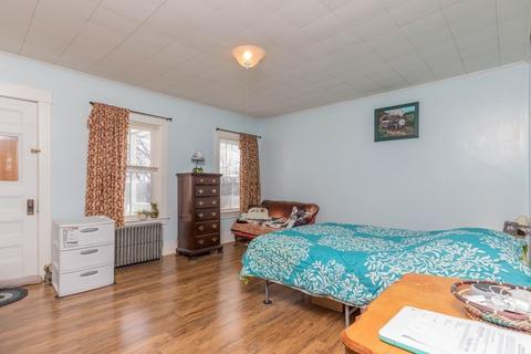 10 Jay St, Gardner, MA 01440 photo 9