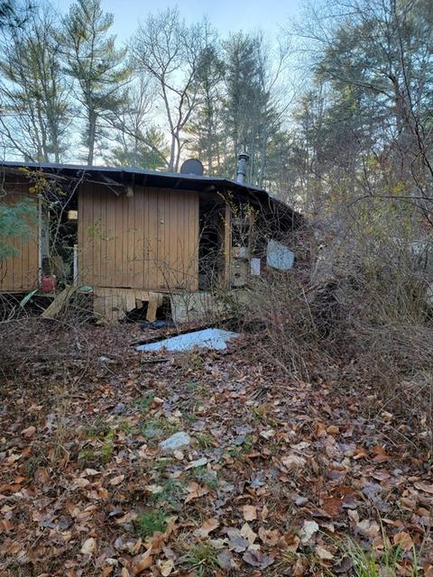 7 Eileen St, Acushnet, MA 02743 photo 3
