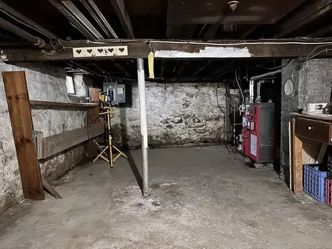 1 Gordon St, Worcester, MA 01604 photo 31