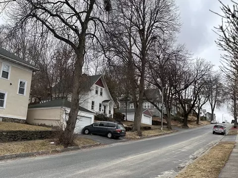 1 Gordon St, Worcester, MA 01604 photo 41