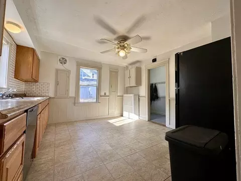 1 Gordon St, Worcester, MA 01604 photo 15