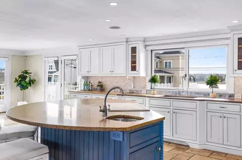 67 Surfside Rd, Scituate, MA 02066 photo 9