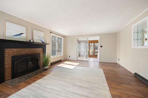25 Brown St, Maynard, MA 01754 photo 7